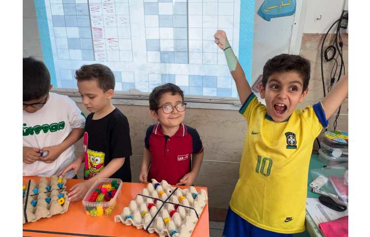 درس:ریاضی مبحث:تقارن 6