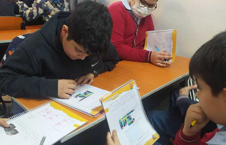 درس استعداد تحلیلی حل تمرینات به صورت گروهی 3