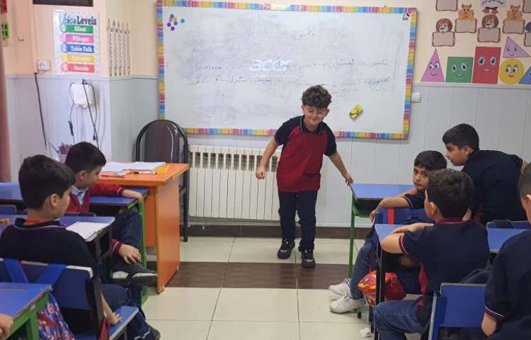 درس اول فارسی ( محله ما ) 3