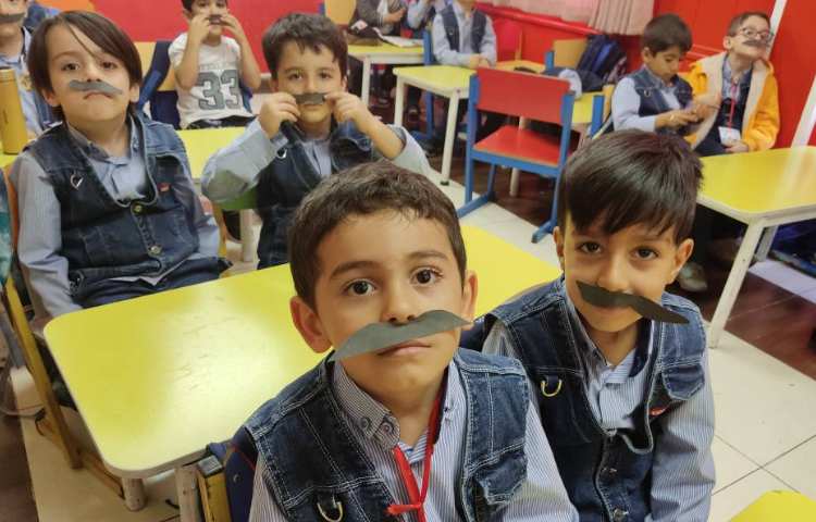 درس: خوانداری : کاردستی سبیل جهت تثبیت صدای اول آقا 5