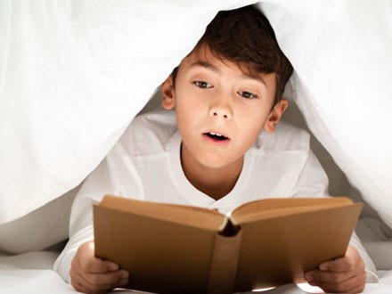 6 روش تشویق فرزندان به درس خواندن بدون حضور والدین