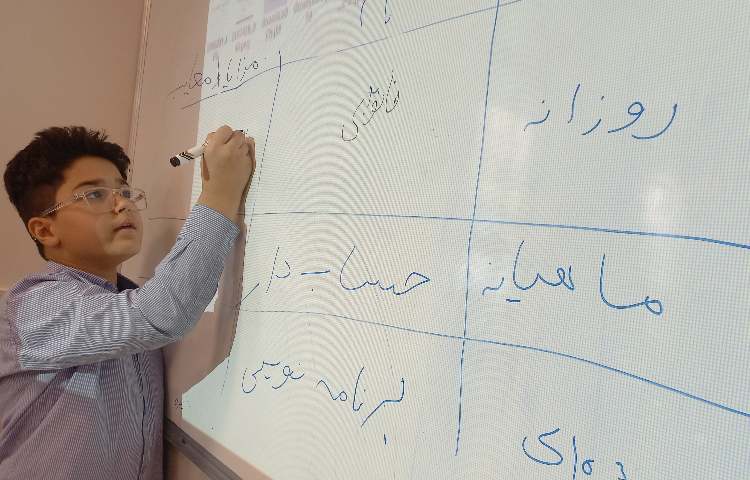 درس درآمد پروژه ای روزانه ماهانه