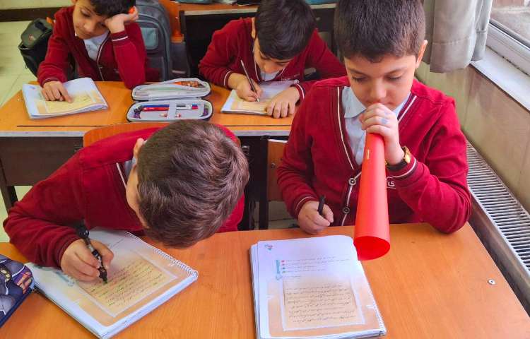 درس دهم فارسی باغچه ی اطفال 1