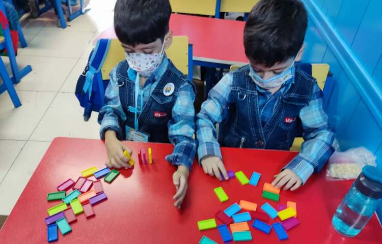 :درس دومینو، درست کردن خط صاف و شکسته و خمیده 5