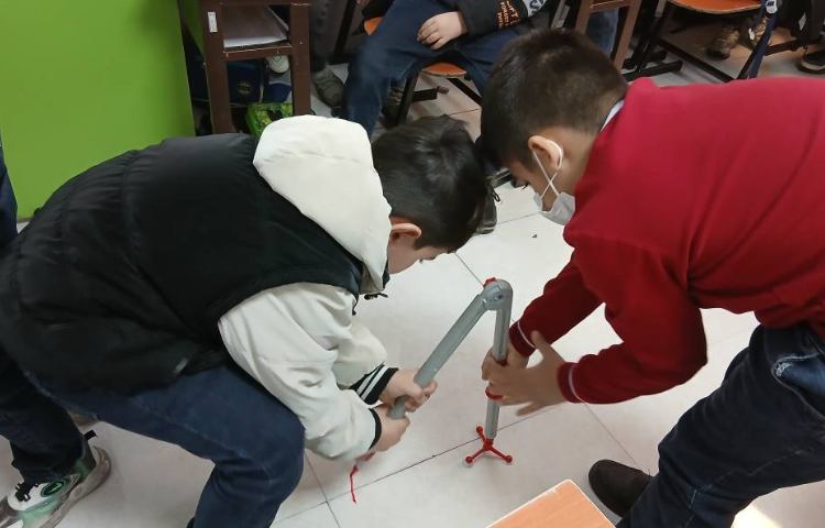 درس ریاضی_آموزش رسم دایره و مفاهیم مرکز، قطر و شعاع دایره 5