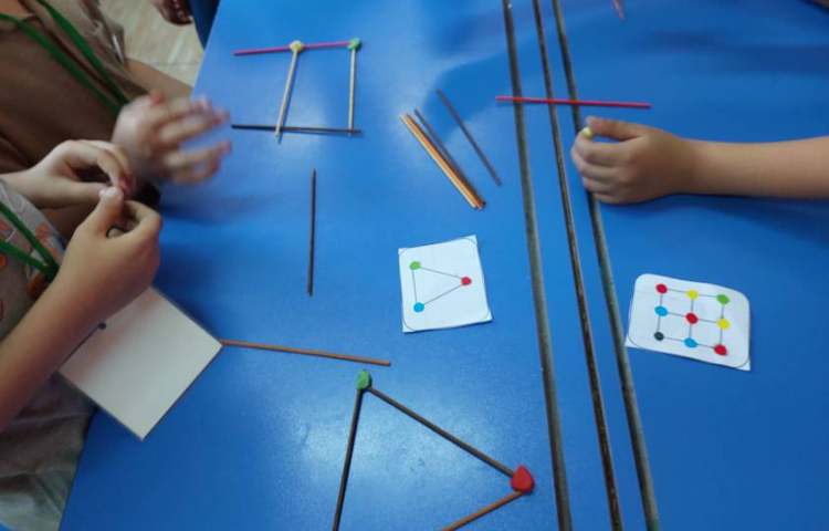 درس: ریاضیدان کوچک موضوع: الگوهای هندسی 1