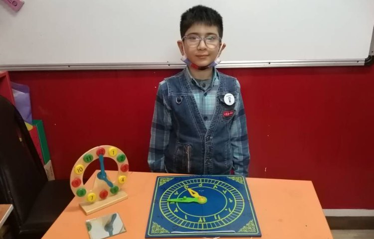 :درس ریاضی، ارزشیابی ساعت ربع و نیم