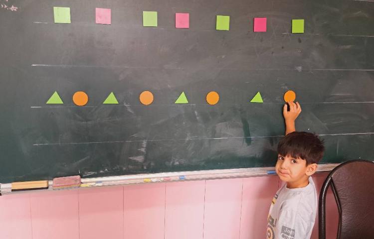 درس ریاضی الگویابی و بازی 2