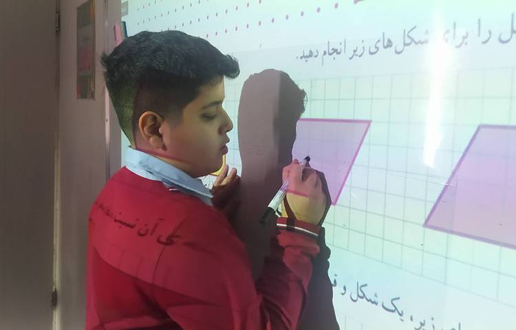 درس ریاضی تدریس تقارن مرکزی و محوری 6