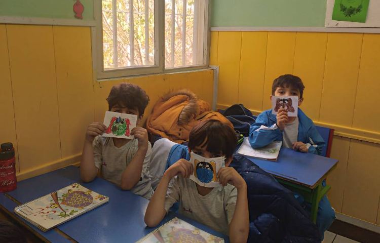 : درس ریاضی، تمرین تقارن، کلاس پرتقال 3