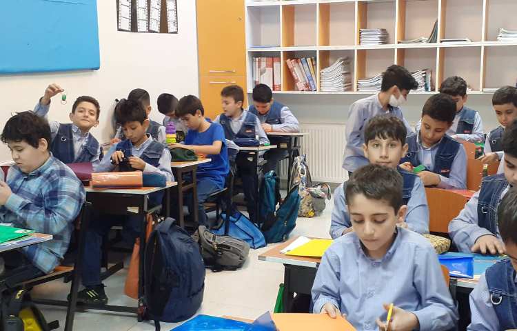 درس ریاضی تمرین صفحه 11 کاردستی گیره و حلقه