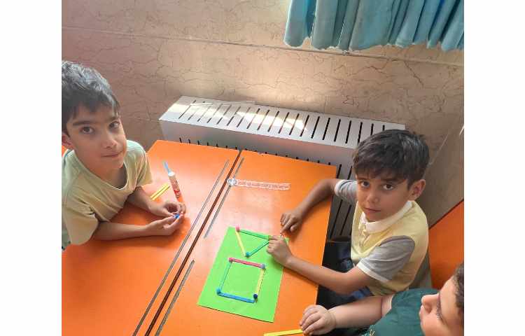 درس ریاضی مبحث :اشکال هندسی و شناخت ضلع و گوشه 4