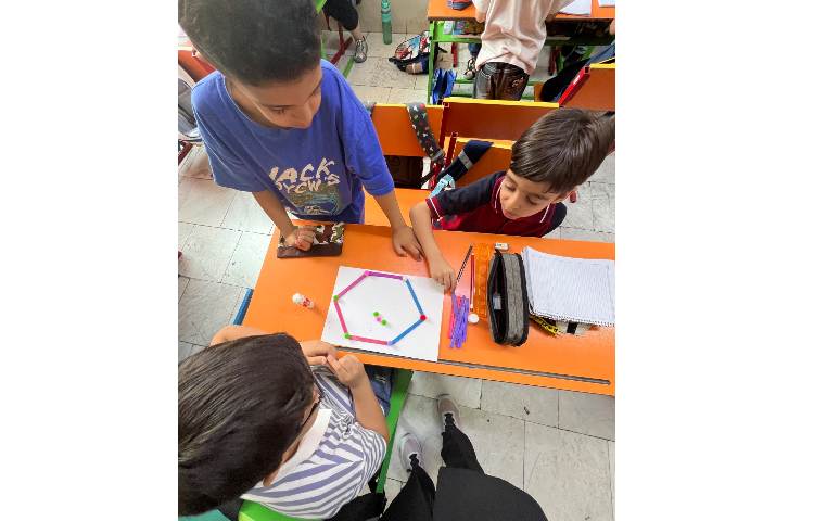 درس ریاضی مبحث :اشکال هندسی و شناخت ضلع و گوشه 7