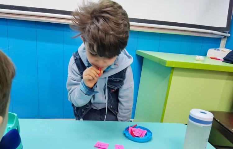 :درس ریاضی، مسابقه اعداد با نی 2