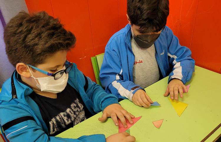 :درس ریاضی، پرورش هوش فضایی در درک روابط بین اشکال هندسی 5