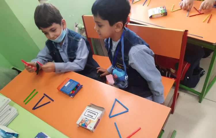 درس ریاضی کار با چوب خط 3