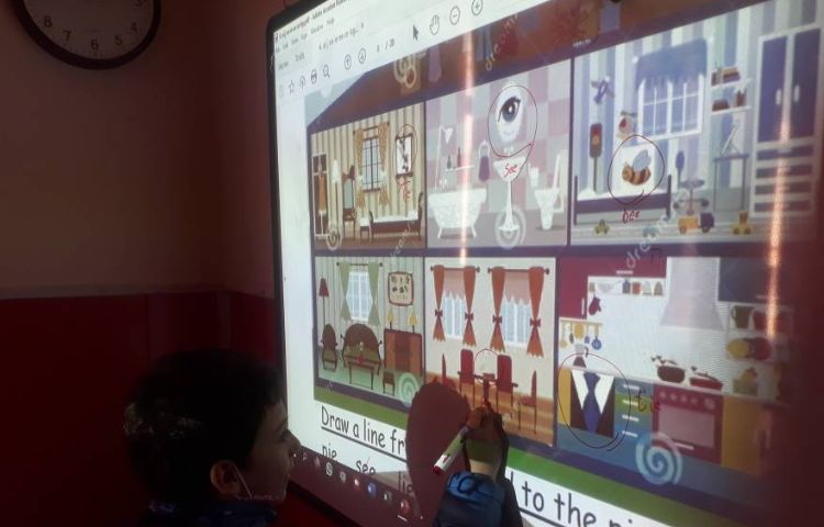 :درس زبان،تمرین فعالیت یادآوری jolly 4 و jolly 5 2