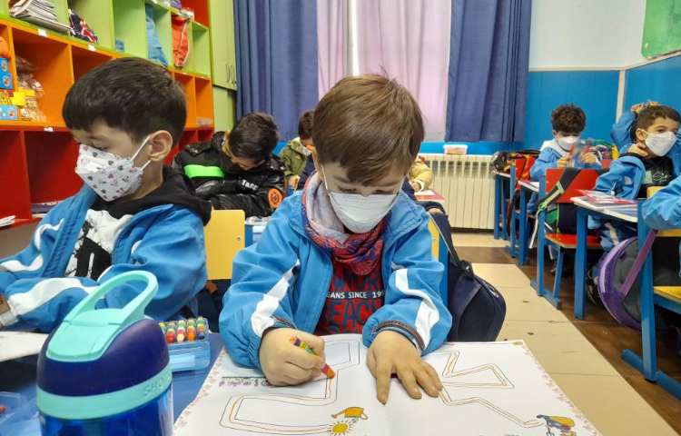 :درس زبان، تمرین دست ورزی 4