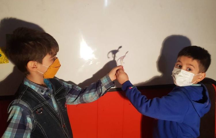 :درس زبان، ساخت کاردستی و ایجاد سایه 4