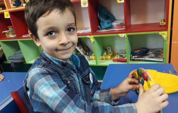 :درس زبان، یادگیری time در درس math 4