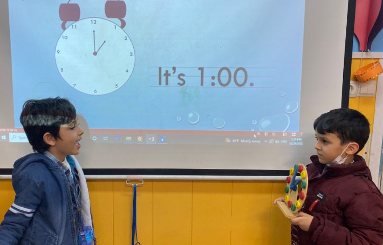 :درس زبان Math, time 2