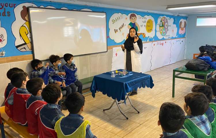 :درس زبان، Science week 6