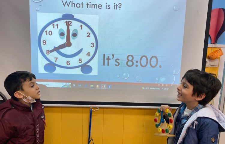 :درس زبان Math, time