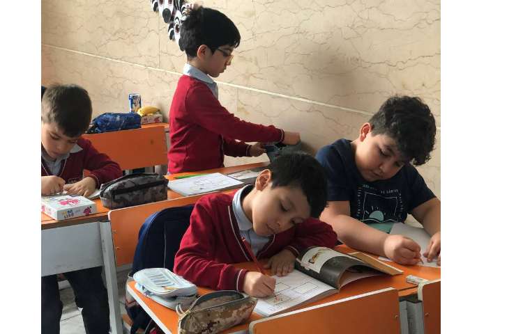 درس سواد مالی انجام فعالیت درس شعار تبلیغاتی 2