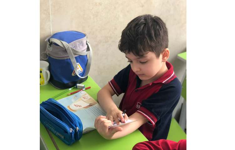 درس سواد مالی انجام فعالیت درس شعار تبلیغاتی 4