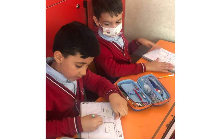 درس سواد مالی انجام فعالیت درس شعار تبلیغاتی 4