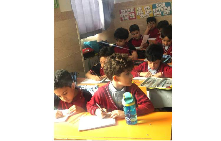 درس سواد مالی انجام فعالیت درس شعار تبلیغاتی