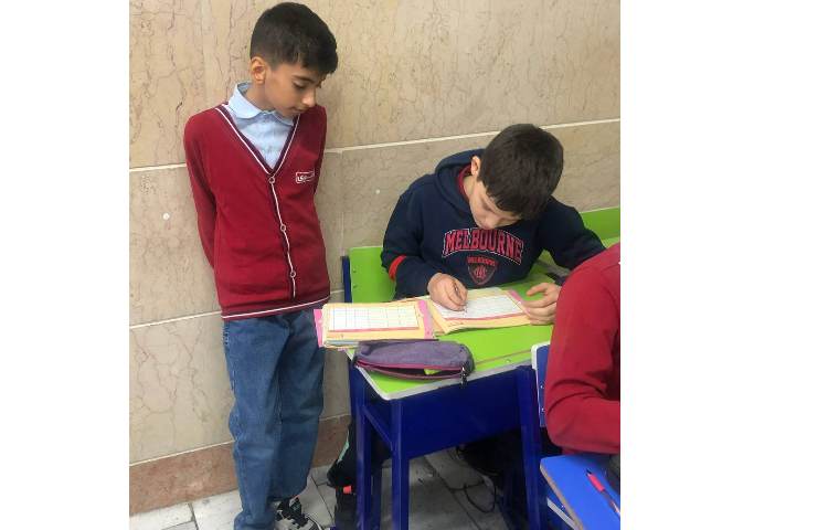 درس سواد مالی موضوع تکمیل فعالیت های کلاسی به صورت گروهی 2