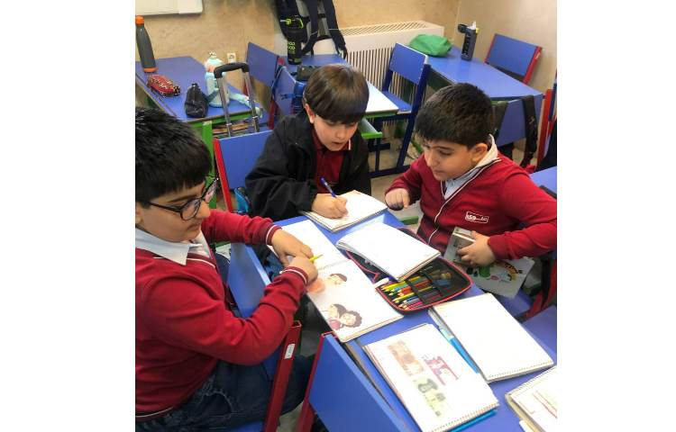 درس سواد مالی موضوع تکمیل فعالیت های کلاسی به صورت گروهی 3