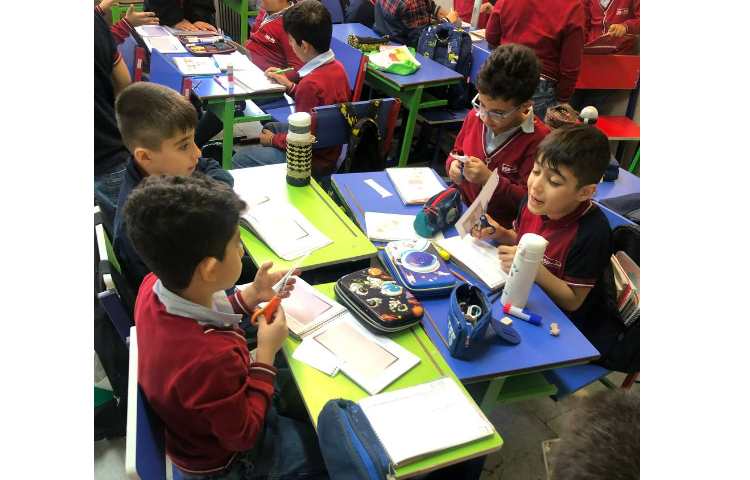 درس سواد مالی موضوع تکمیل فعالیت های کلاسی به صورت گروهی 4