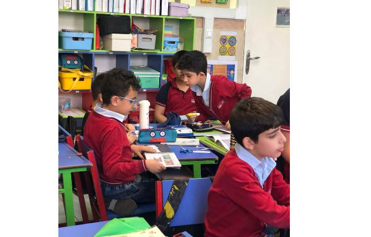 درس سواد مالی موضوع تکمیل فعالیت های کلاسی به صورت گروهی 6