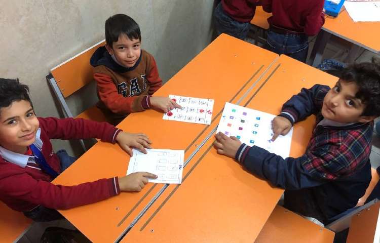 درس سواد مالی موضوع نقاشی همراه بانک 4