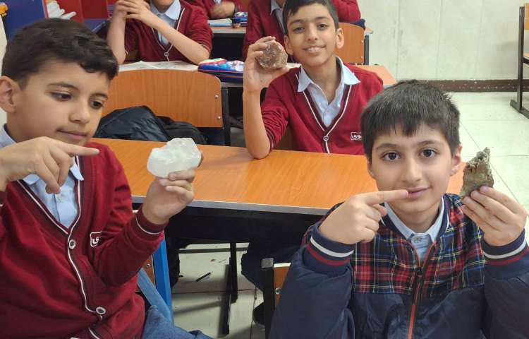 درس ششم علوم (سنگ ها) 1