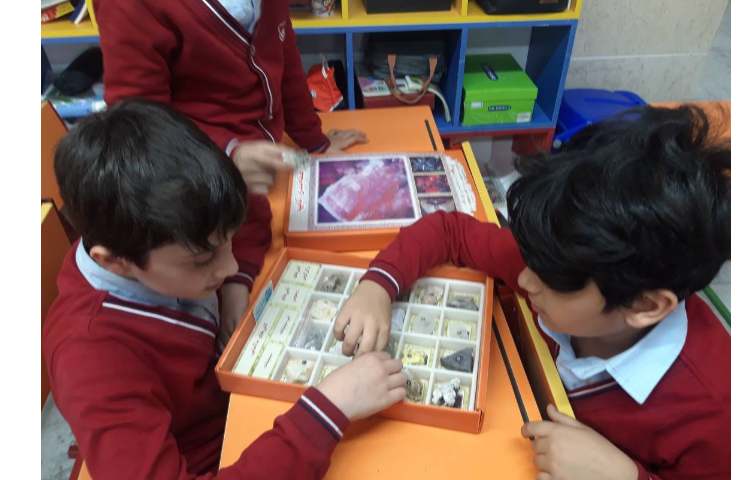 درس علوم آشنایی با انواع سنگها و کانی ها 7