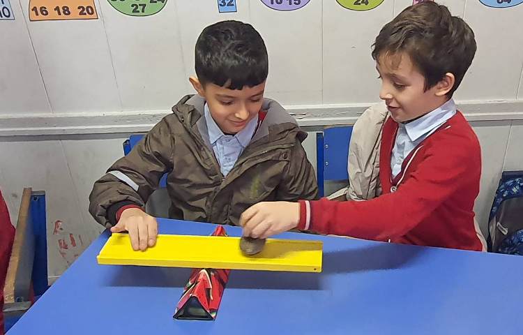 درس علوم مبحث نیرو و اهرم 1