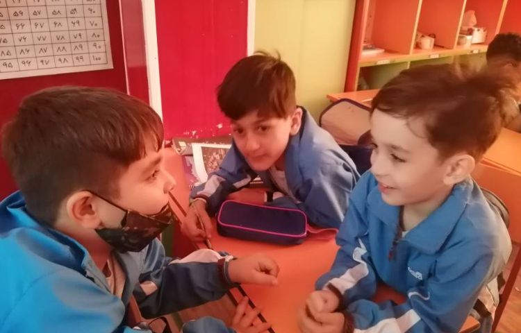 :درس علوم، گفت و گو کردن در مورد صدای پیام رسان 1