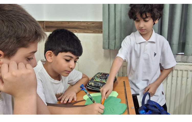 درس فارسی(شمارش تعداد جمله ها در یک متن) 3