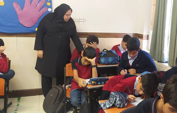 درس فارسی آزمون مداد قرمز یک 3