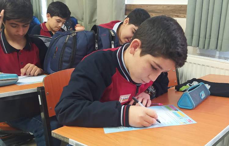 درس فارسی آزمون مداد قرمز یک 6