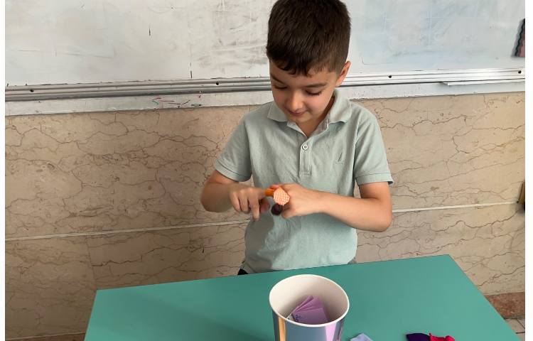 درس: فارسی بازی روان خوانی با صدای اعضای خانواده 3