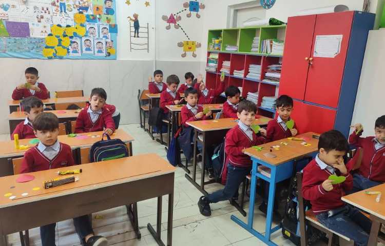 درس فارسی برای ایجاد انگیزه و تثبیت یادگیری نشانه(او،و) 4