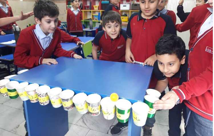 درس فارسی ،تدریس کلمات هم آوا و جمله سازی تمرین شد. 2