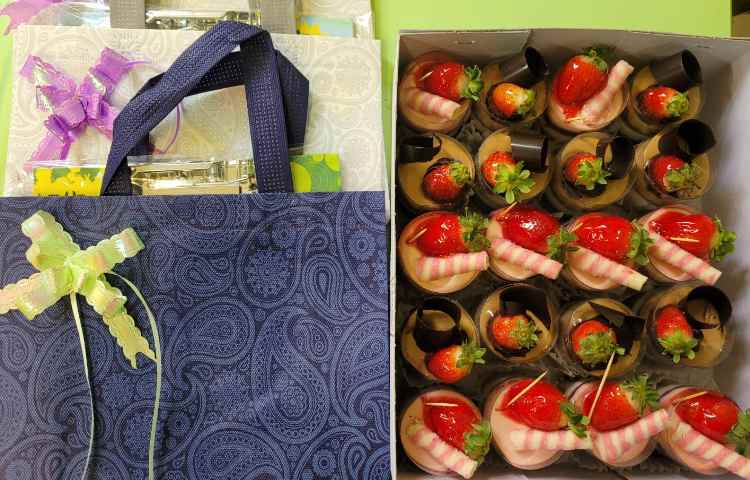 :درس فارسی، جشن اسم مانی 13