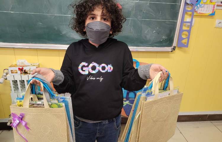 :درس فارسی، جشن اسم مانی 6