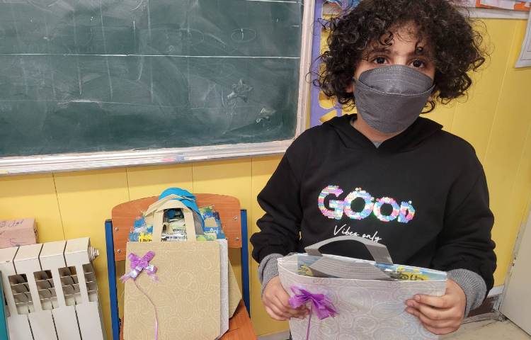 :درس فارسی، جشن اسم مانی 7