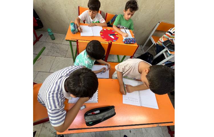 درس فارسی مبحث :اِربط و ی میانجی بازی ساعت دوستی 1